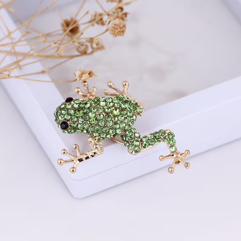 Green Frog Brooch Pin