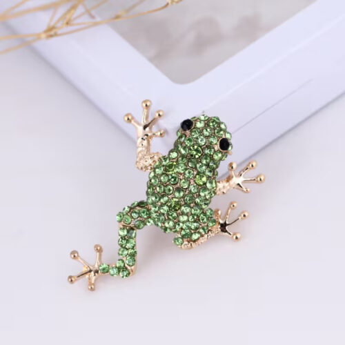 Green Frog Brooch Pin